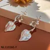 Pendientes de Perla Barroca Estilo Medieval, Pendientes de Lujo Ligero y Gama Alta, Pinzas para Orejas y Pendientes de Borla de Nicho Inspirados en el Diseño