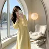 Vestido de Punto Amarillo Estilo Suave para Mujer 2026 Otoño e Invierno Nuevo Casual Ceñido a la Cintura Aspecto Adelgazante Elegante Vestido Largo Francés