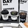 Portavasos de Papel Mayordomo Taza de Papel para Café Desechable Engrosada de Doble Capa Aislada Vaso de Papel Hueco Embalaje para Llevar con Tapa Vaso para Bebida Caliente