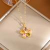 Collar Femenino Celebridad Cibernética Flor de Zirconia Pétalo Giratorio Nicho Lujo Ligero Simple Nuevo Estilo Diseño Colgante Elegante Acero de Titanio Artículo