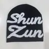 Gorro de Punto Jacquard con Letras Estilo Americano Otoño e Invierno Nicho Unisex Cálido Personalizado Estilo Callejero Gorro de Lana que Brilla en la Oscuridad