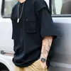 2026 Nova Camiseta de Trabalho Estilo Retrô Japonês para Homens com Mangas Bufantes em Camadas, Gola Redonda para Uso Externo, Top de Manga Curta com Bolso 3D para o Verão