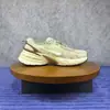 Zapatos deportivos clásicos cómodos v2kRUN de Putian para venta transfronteriza, zapatillas transpirables para correr para hombres y mujeres, venta y entrega directa de fábrica