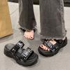 Novas Sandálias de Verão 2025 para Mulheres, Chinelos Slip-On Abertos na Ponta, Sandálias Modernas Ultraleves com Solado Macio, Chinelos Personalizados para Mulheres