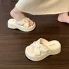 Elegantes sandalias de plataforma alta para mujer, de moda para usar al aire libre, nuevo modelo de verano 2026, adecuadas para combinar con faldas, chanclas de playa para mujer