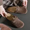 Meias-Pantufas Fechadas Versáteis de Solado Grosso Estilo Retrô para Mulheres, Novo Estilo Primavera/Verão 2026, Solado Macio, Pantufas Fashion e Confortáveis Estilo Birkenstock