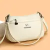 Elegante bolsa de axila 2026 nova moda bolsa de ombro versátil para mães de meia-idade, bolsa transversal de couro macio para o dia a dia