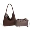 Bolsa tejida de terciopelo popular transfronteriza con diseño de nicho, bolsa de hombro tipo tote de gran capacidad, bolsa de cubo de hombro de alta gama vintage