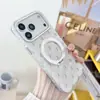 Funda mate para iPhone 18 Pro Max con puntos degradados, Funda magnética con soporte giratorio para Apple 17 Pro