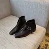 Nova chegada: Botas Femininas que Aumentam a Altura em 5CM, Novidade Primavera de 2026 Estilo Europeu e Americano, Botas de Cano Curto com Bico Quadrado, Botas de Moda Emagrecedoras