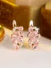 Brincos de Diamante Branco Microincrustados em Forma de Gota de Água de Luxo Europeus e Americanos para Mulheres, Brincos de Flor Doces e Exquisitos de Alta Qualidade Atacado