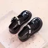 Zapatos Pequeños de Charol con Perlas Estilo Francés para Niñas, Novedad Primavera y Otoño 2026, Antideslizantes, Negros, de Suela Suave, Zapatos de Princesa para Niñas Pequeñas