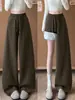 Calça de moletom cinza-esverdeada estilo americano com barra curva para mulheres, nova coleção de outono, caimento solto, modeladora, fluida, ideal para baixinhas, calça de moletom casual de perna larga
