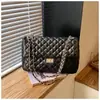 Bolsa de Corrente Argyle Preta para o Dia a Dia Feminina 2025 Novo Estilo Pequena Bolsa Tote Estilo Chanel Casual Simples de Ombro Único Grande