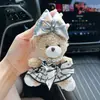Chaveiro de Pelúcia Estilo Coreano com Laço Brilhante, Chaveiro de Urso Fofo para Carro, Enfeite Pendurado Adorável e Fofo