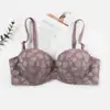 Comercio exterior en stock sujetador de media copa 1/2 para mujer sexy de encaje con aro metálico soporte superior tirante ajustable de lencería desmontable