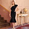 Nuevo Vestido de Estilo de Comercio Exterior Europeo y Americano, Vestido Negro de Longitud Media con Diseño de un Solo Hombro, Elegante Vestido de Cintura Media