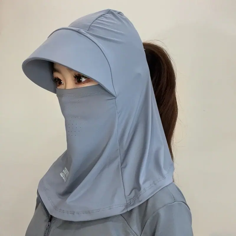 深灰