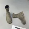 Novas Botas de Suede Stretch Slim Estilo Francês Outono/Inverno 2026 para Mulheres, Botas Martin com Solado Grosso, Botas Slip-On Retrô Que Fazem as Pernas Parecerem Finas