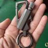 Llavero de Gama Alta Llavero Multifuncional para Coche Abrebotellas Encendedor de Cerveza para Hombres Encendedor de Queroseno