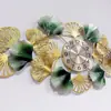 Relógio de parede de ferro relógio de folha de ginkgo sala de estar relógio decorativo para casa pingente em estoque cor dourada um lote de cabelo