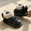 Nuevas pantuflas de algodón con lazo para mujer, zapatos de algodón forrados de felpa para invierno con talón cubierto, estilo femenino, cálidos, de suela gruesa, adecuados para usar al aire libre, venta al por mayor transfronteriza