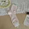 Calcetines de Verano sin Costuras de Canalé con Bloques de Color Estilo Coreano Malla Hueca Absorbentes de Sudor Transpirables Calcetines de Bloqueo de Color Sencillo de Media Pantorrilla para Niñas