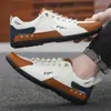 Sapatos Planos Versáteis para Todas as Estações Masculinos 2026 Casuais Slip-On Sapatos de Dirigir Mocassins de Negócios
