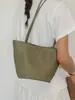 Bolsa Tote de Color Sólido Estilo Coreano Nuevo Verano 2026, Relajada y de Moda, Bolso de Hombro Sencillo, Bolso Cubo Casual