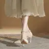 Sandalias de una tira estilo nuevo 2025 para mujer, Zapatos de tacón de aguja con punta fina para faldas, Tacones altos con diseño hueco estilo hada