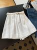 Foto Real de Pantalones Cortos Blancos de Lino Estilo Old Money para Mujer Verano Nuevo Sueltos Adelgazantes Cintura Elástica de Línea A Casual Pierna Ancha
