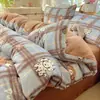 Conjunto de quatro peças de veludo de leite ins de inverno espessado quente capa de edredom de flanela coral lençol conjunto de três peças para dormitório roupa de cama