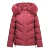 Ropa de Invierno para Mamá de Mediana Edad, Chaqueta Acolchada de Algodón Engrosada y Forrada de Polar para Mujer, Nuevo Modelo 2026, Cuello de Piel Desmontable, Abrigo de Algodón con Capucha