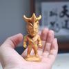 Sándalo verde Yabai DiGa Ultraman talla de madera mango portátil para hombre caricatura niño regalo de cumpleaños decoración
