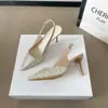 Sandalias de tiras traseras con punta de lentejuelas para mujer, nuevo estilo de verano 2026, zapatos de moda para mujer de tacón medio y alto