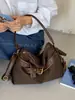 Bolso Tote de Diseño Retro Transfronterizo de Nicho para Mujer Bolso Nuevo Estilo Moda Tendencia Bolso de Mano para Viajes Cotidianos Bolso de Hombro Cruzado