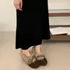 Sapatos Peludos Femininos Estilo Retrô Bico Redondo Laço 2026 Novo Estilo Aumento Interno de Altura Plus Veludo Quente Para Comutar Slip-on Sapatos de Algodão