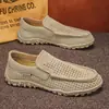 Zapatos de conducción para hombre de suela blanda, estilo slip-on, con un diseño ahuecado y perforado para transpirabilidad, y un look casual, perfectos para el verano de 2026