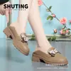 Sapatos Loafers Populares 2026, Sapatos Femininos Slip-On, Sola Macia, Sola Grossa Confortável, Estilo Primavera e Outono, Design Super Bonito