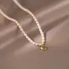Collar de Perlas de Lujo Ligero para Mujer 2026 Nuevo Nicho Cadena de Cuello de Gama Alta Accesorio de Cadena para Clavícula Colgante de Corazón