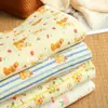 Pijama Infantil de Algodão de Grau Bebê, Crepe de Camada Dupla Plissado com Estampa de Desenho Animado, Tecido para Toalha de Saliva Acolchoada e Toalha de Banho