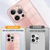 Adequado para Capa de Celular iPhone Apple 18Promax Vidro Espelhado Inglês Efeito Gradiente Sonhador Mancha Personalização