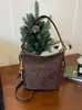 Bolso pequeño casual retro simple muy elegante para mujer, nuevo bolso cruzado otoño 2026, bolso de hombro y axila de moda para mujer
