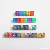 Venta al por mayor Dados de Seis Caras de 16 mm, Angulares Rectos, Color Sólido, Dados de Colores con Números, Varios Dados Transparentes de Colores para Lanzar