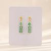 Pendientes de bambú verde con temperamento chino, nuevos pendientes de jade redondos con borlas y gancho para la oreja, pendientes de bambú con calcedonia blanca Hanfu