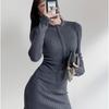 Outono 2024 estilo coreano garota quente zíper gola simulada saia quadril manga longa malha vestido preto vestido justo para mulheres