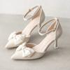 Sandálias Elegantes de Salto Agulha para Celebridades com Laço Doce e Biqueira Fechada Femininas 2024 Novas Sapatos Pontudos para Madrinhas Verão