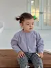 Ropa para Niños Otoño 2026 Nuevos Conjuntos de Otoño para Bebés Estilo Coreano Cárdigan para Niñas Conjunto de Pantalones a Cuadros