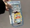 Funda tipo muñeca llorona de mejor amiga con doble soporte se transforma instantáneamente en una funda arcoíris para Apple 17 y iPhone 16 Pro Max en colores caramelo