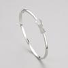 Pulsera de lazo de plata esterlina s925 para mujer, estilo japonés y coreano, chapada en oro blanco fresco, estilo femenino, joyería de mano que combina con todo.